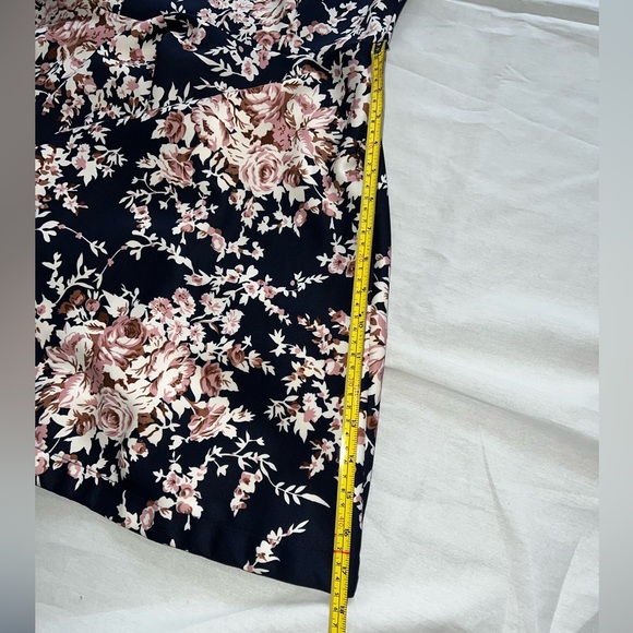 EUC-Juniors' Printed Mock-Neck Crochet-Trim Fit & Flare Dress Size 13/14 - Picture 13 of 13